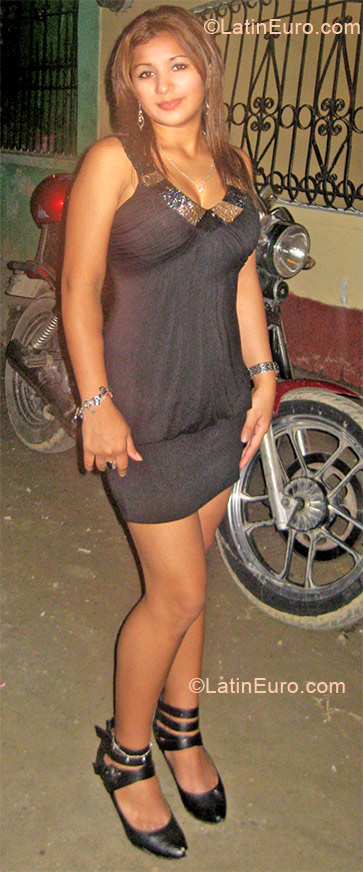 Date this fun Honduras girl Yolanda from San Pedro Sula HN575