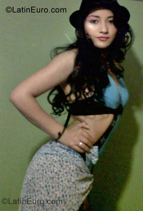 Date this cute Colombia girl Mildrey from Bogota CO9645