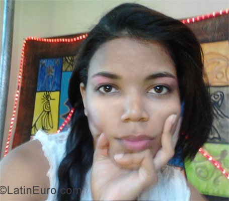 Date this georgeous Dominican Republic girl Wendy from Puerto Plata DO10649