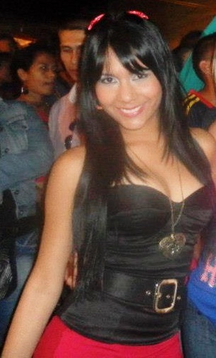 Date this cute Colombia girl Mishel from Cali CO9803
