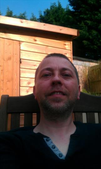 Date this pretty United Kingdom man Phillip from London GB627