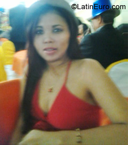 Date this hot Colombia girl Arleth from Barranquilla CO9863