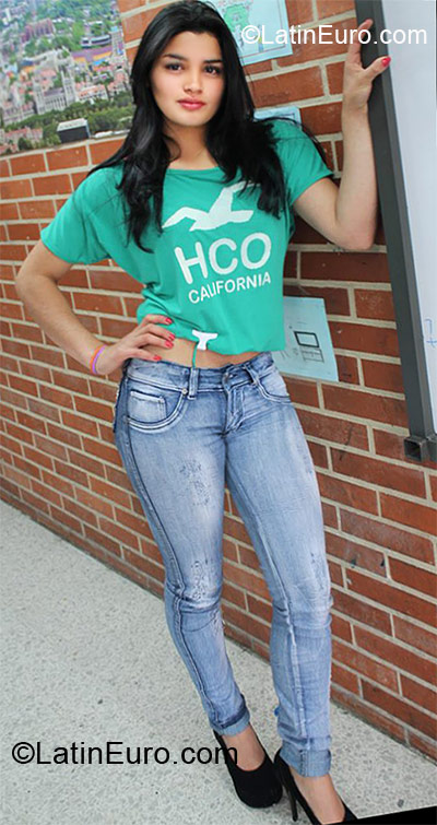 Date this foxy Colombia girl Nansi from Medellin CO9888