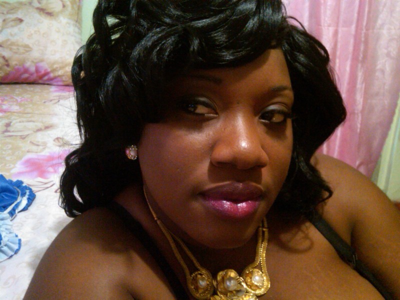 Date this stunning United States girl Ms.Altitude from Queens US12691