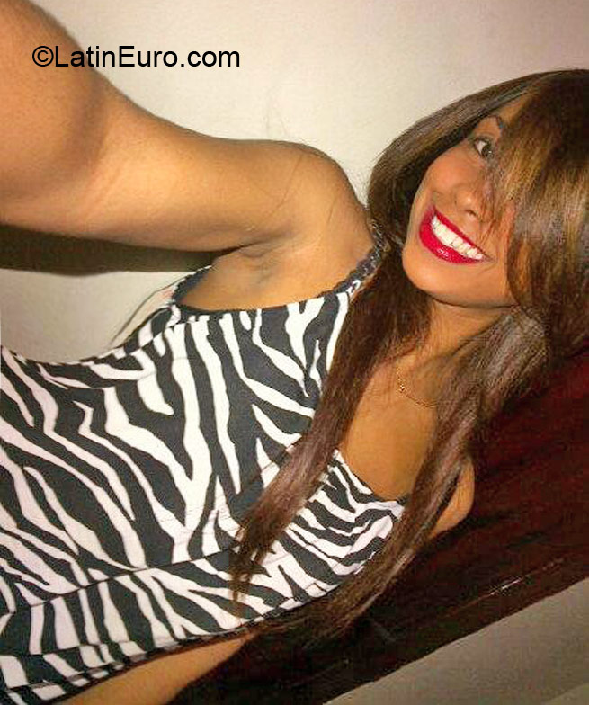 Date this georgeous Dominican Republic girl Liliana from Puerto Plata DO11940