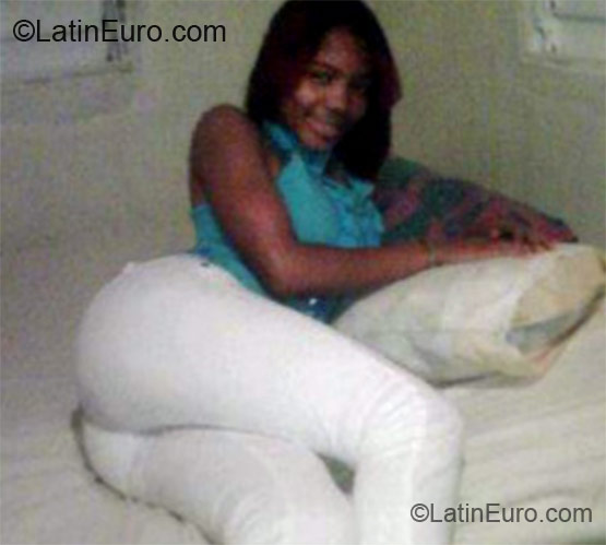 Date this georgeous Dominican Republic girl Susana from San Pedro De Macoris DO10903