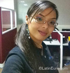 attractive Philippines girl Iris from Manila PH457