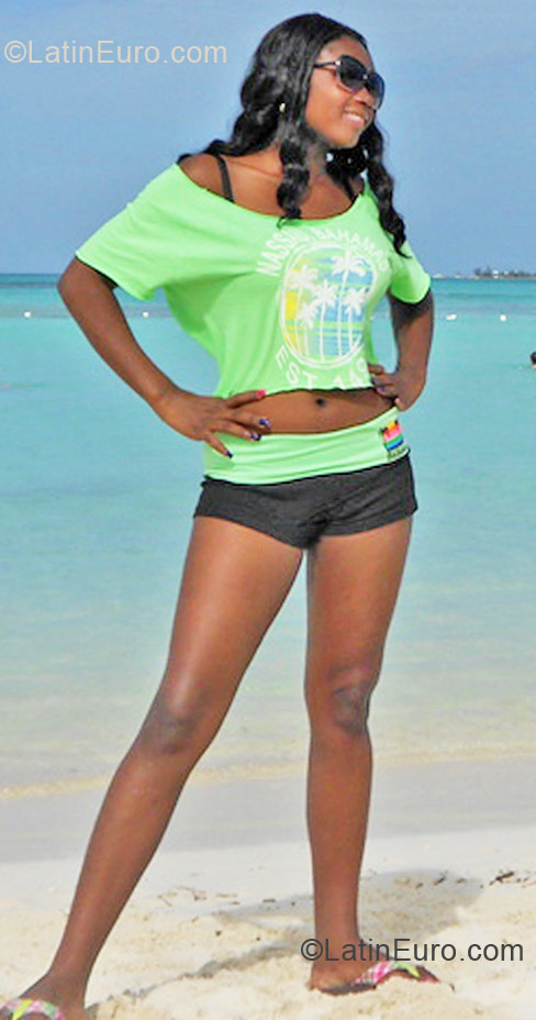 Date this beautiful Jamaica girl Sherricka from Clarendon JM533
