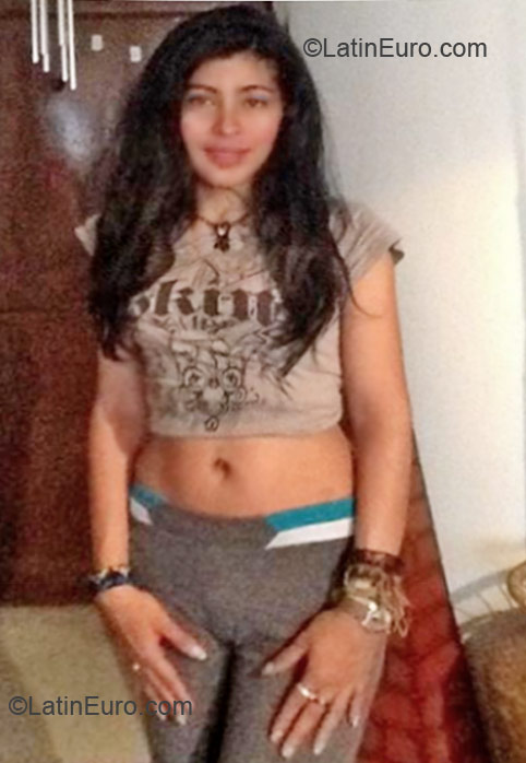 Date this fun Colombia girl Adriana from Bogota CO10348