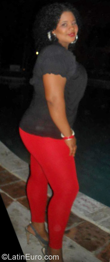 Date this fun Dominican Republic girl Nerida from Puerto Plata DO11214