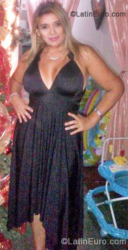 Date this georgeous Colombia girl Ann from Barranquilla CO10396