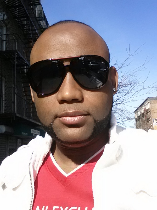 Date this voluptuous Dominican Republic man Koki from New Yor DO11271