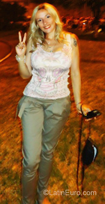 Date this young Brazil girl Mariana from Pouso Alegre BR6760