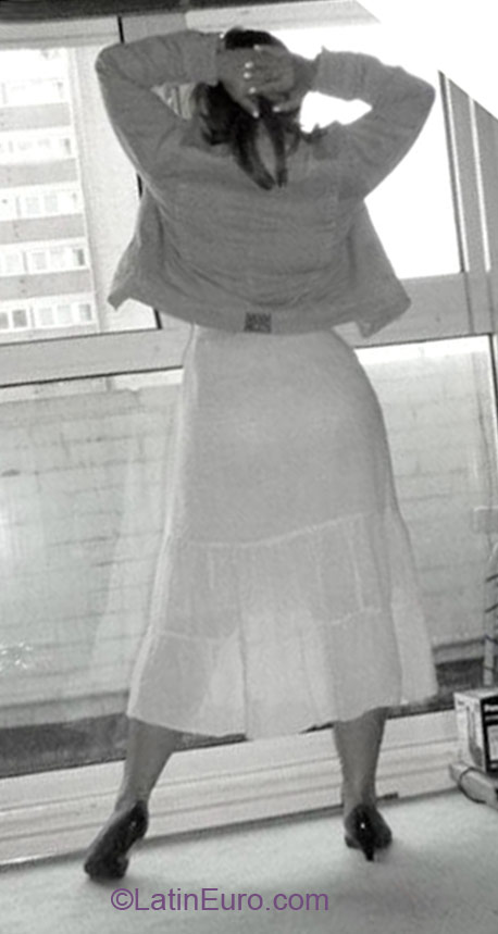 Date this exotic Brazil girl Valerie from Rio De Janeiro BR6774