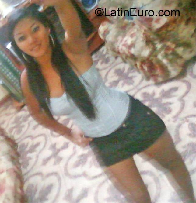 Date this georgeous Peru girl Yazmin from Lima PE623