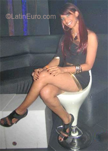 Date this happy Dominican Republic girl Ana iris from Santiago DO11594