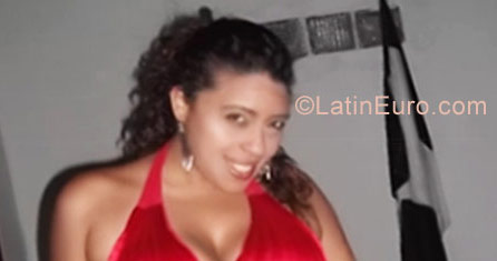 Date this voluptuous Brazil girl Alexsandra from Sao Paulo BR6854