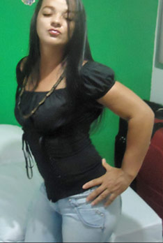 Date this sensual Brazil girl Silvania from Recife BR7145