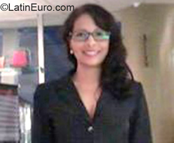 Date this stunning Brazil girl Daniela from Sao Paulo BR6977