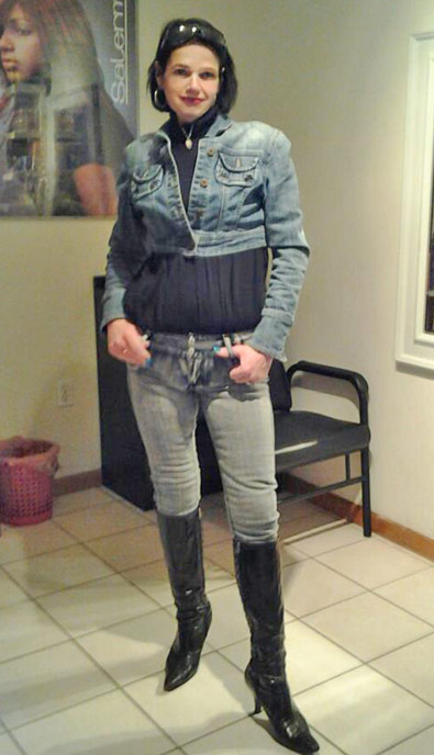 Date this cute United States girl Gislene from Newark US13444