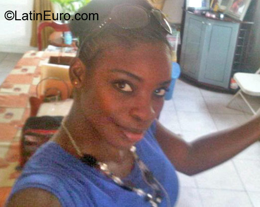 Date this athletic Jamaica girl Trishana from Jamaica JM642