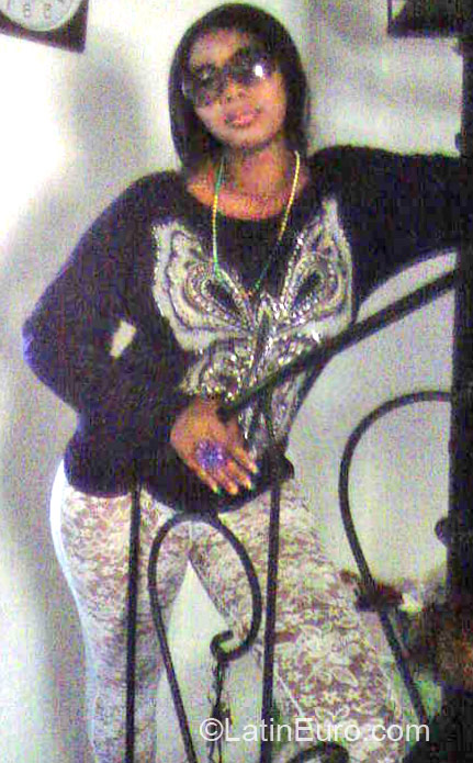 Date this georgeous Jamaica girl Kadean from Kingston GB683