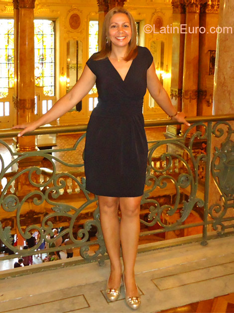 Date this athletic Brazil girl Angel from Porto Alegre BR7098