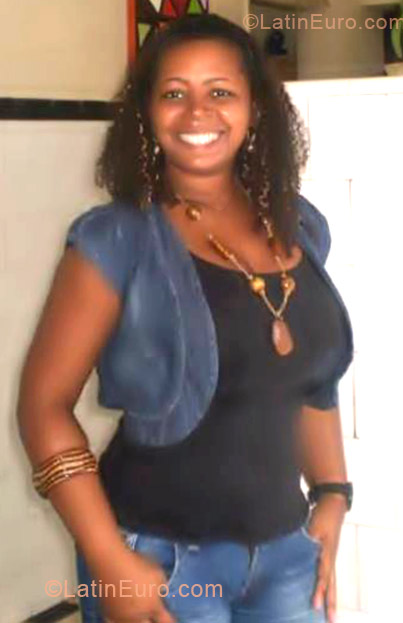 Date this sensual Brazil girl Maria Jose from Recife BR7142