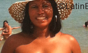 Date this hard body Brazil girl Laura from Rio Das Ostras BR7143