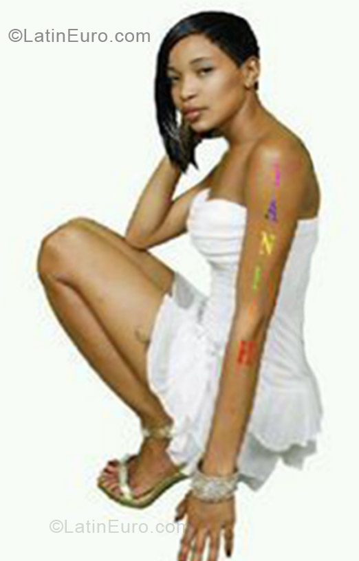 Date this athletic Jamaica girl Hot from Jamaica JM793