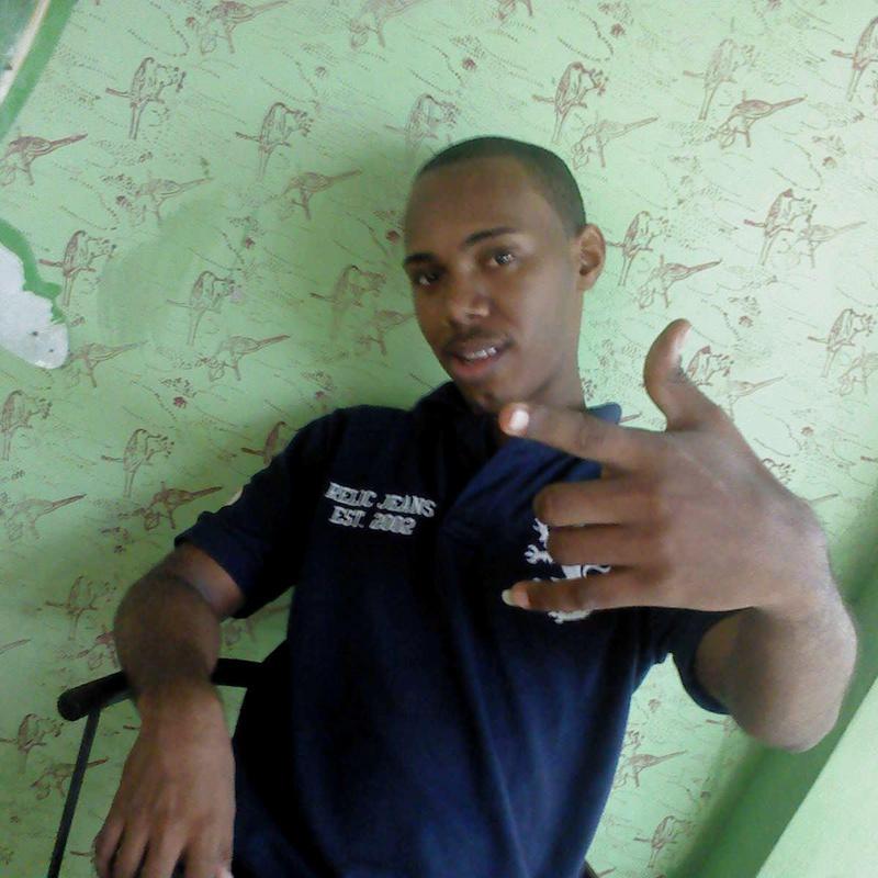 Date this stunning Dominican Republic man Luisito from Santo Domingo DO13146