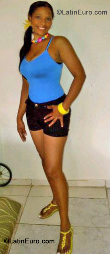 Date this attractive Dominican Republic girl Socorro from Puerto Plata DO13416