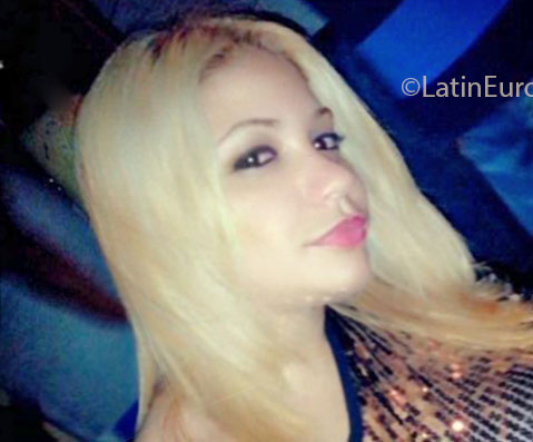 Date this passionate Dominican Republic girl Jasmin from Santiago Rd DO14357