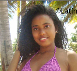 Date this hot Dominican Republic girl Eliany from Bonao DO14471