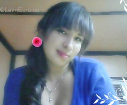 Date this voluptuous Colombia girl Katerin from Villavicencio CO12564