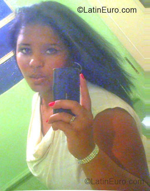 Date this pretty Brazil girl Brenda from Belo Horizonte BR7738