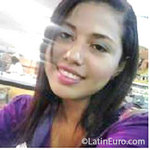 stunning Colombia girl Iruli from Cartagena CO17510