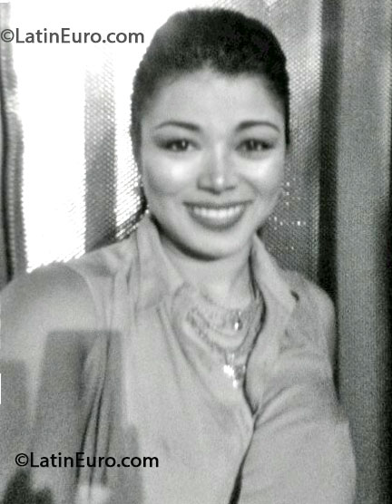 Date this athletic Colombia girl Heidy from Pereira CO13143