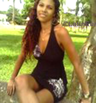 Date this gorgeous Brazil girl Marcela from Alto Paraiso BR8034