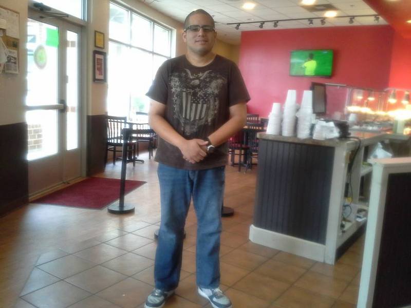 Date this pretty United States man Chrisperez from Arlington US14530