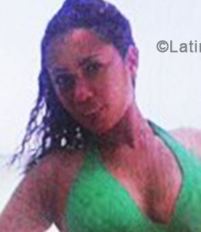 Date this cute Dominican Republic girl Miss golden from Santo Domingo DO56179