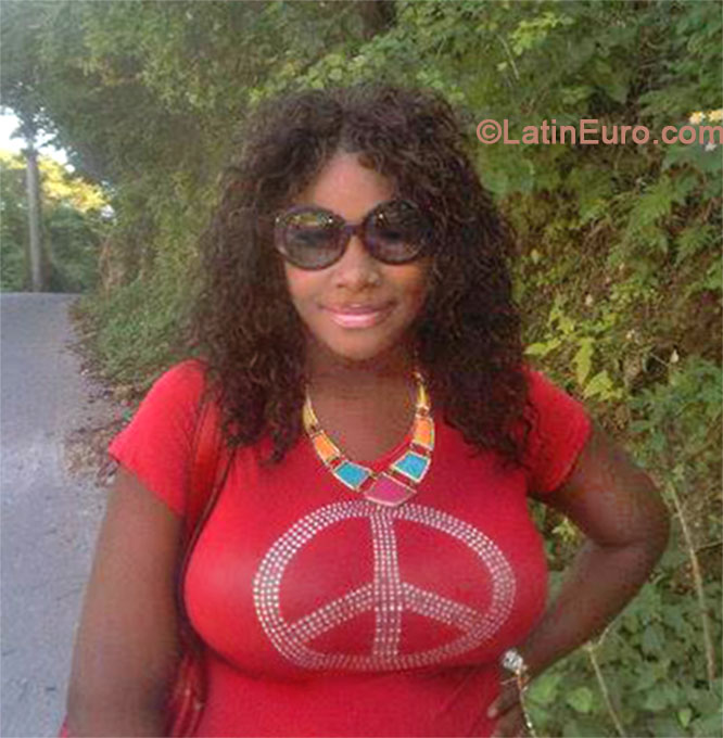 Date this hot Jamaica girl Felicia from Kingston JM1406