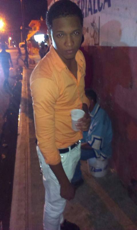 Date this good-looking Dominican Republic man Nelvin from Santo Domingo DO18025