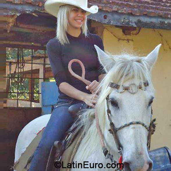 Date this tall Brazil girl Lucinea from Sao Paulo BR8378