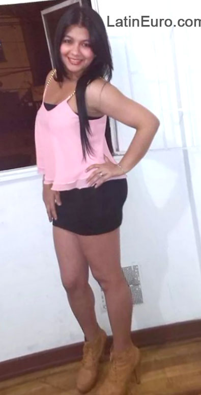 Date this passionate Colombia girl Sofia from Bogota CO14723