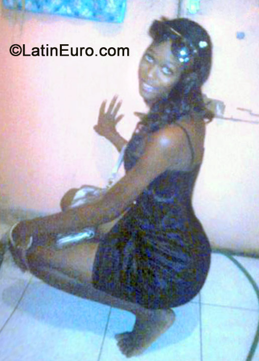 Date this tall Jamaica girl Shanece from St Andrew JM1711