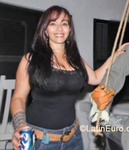 attractive Colombia girl Maria from Cali CO15401