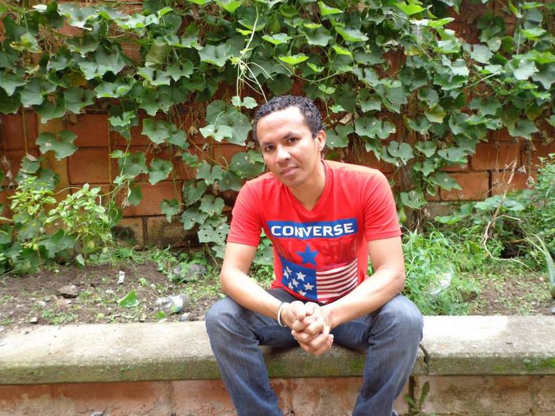 Date this attractive Colombia man Vctor from Medellin CO16199