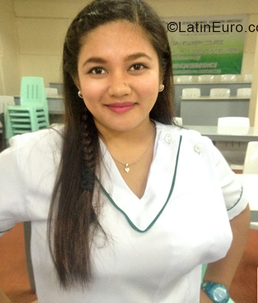Date this voluptuous Philippines girl Glaiiza from Butuan City PH731
