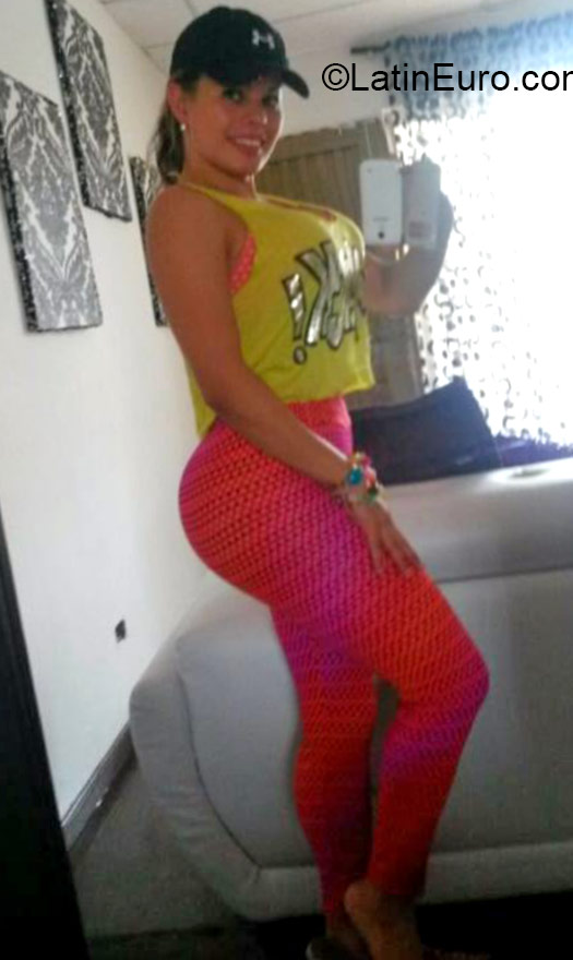 Date this stunning Spain girl STEPHANIA from barcelona ES655